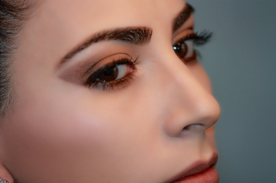 Should you apply foundation or concealer first